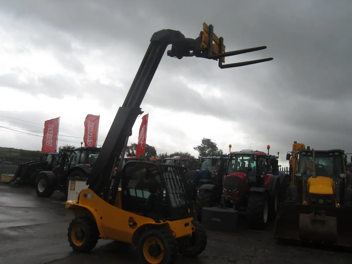 JCB 520-40 ..YEAR 2023 600HRS - Image 3