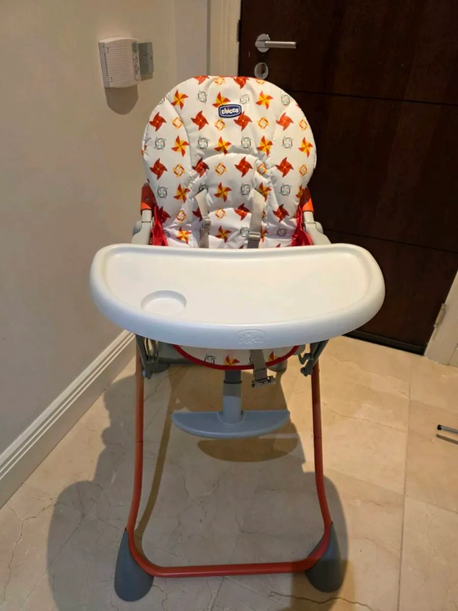 Chicco Pocket Meal Highchair - Image 3