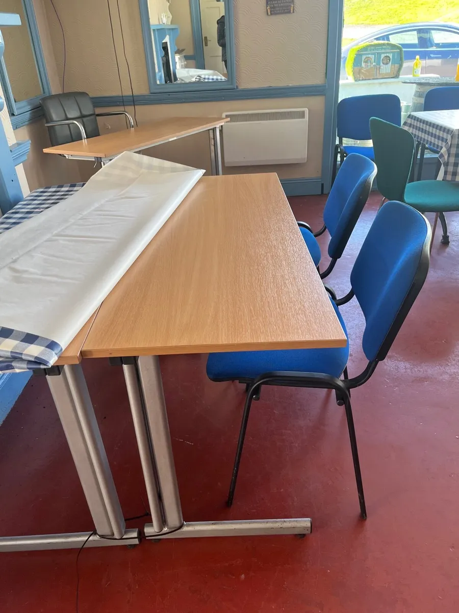 Chairs and tables - Image 2