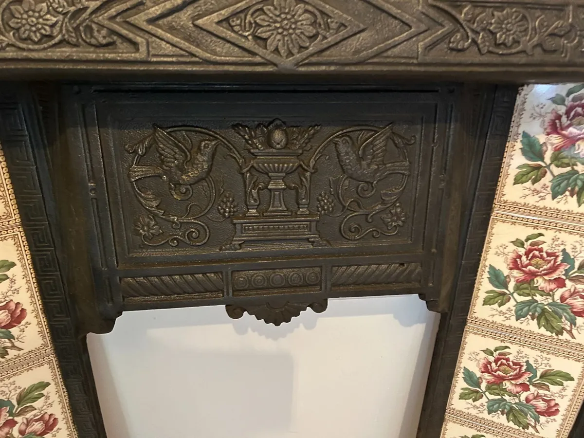 Beautiful Cast Iron Tiled Fireplace Insert - Image 2