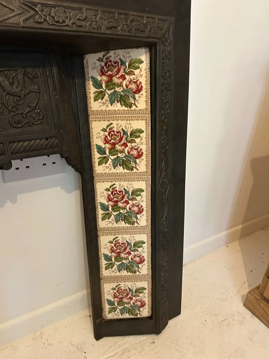 Beautiful Cast Iron Tiled Fireplace Insert - Image 4