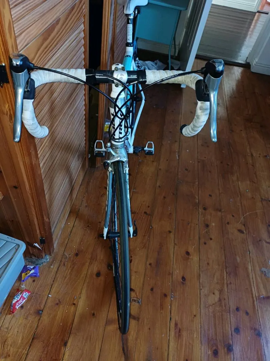 Trek Alpha 2.1 - Image 2