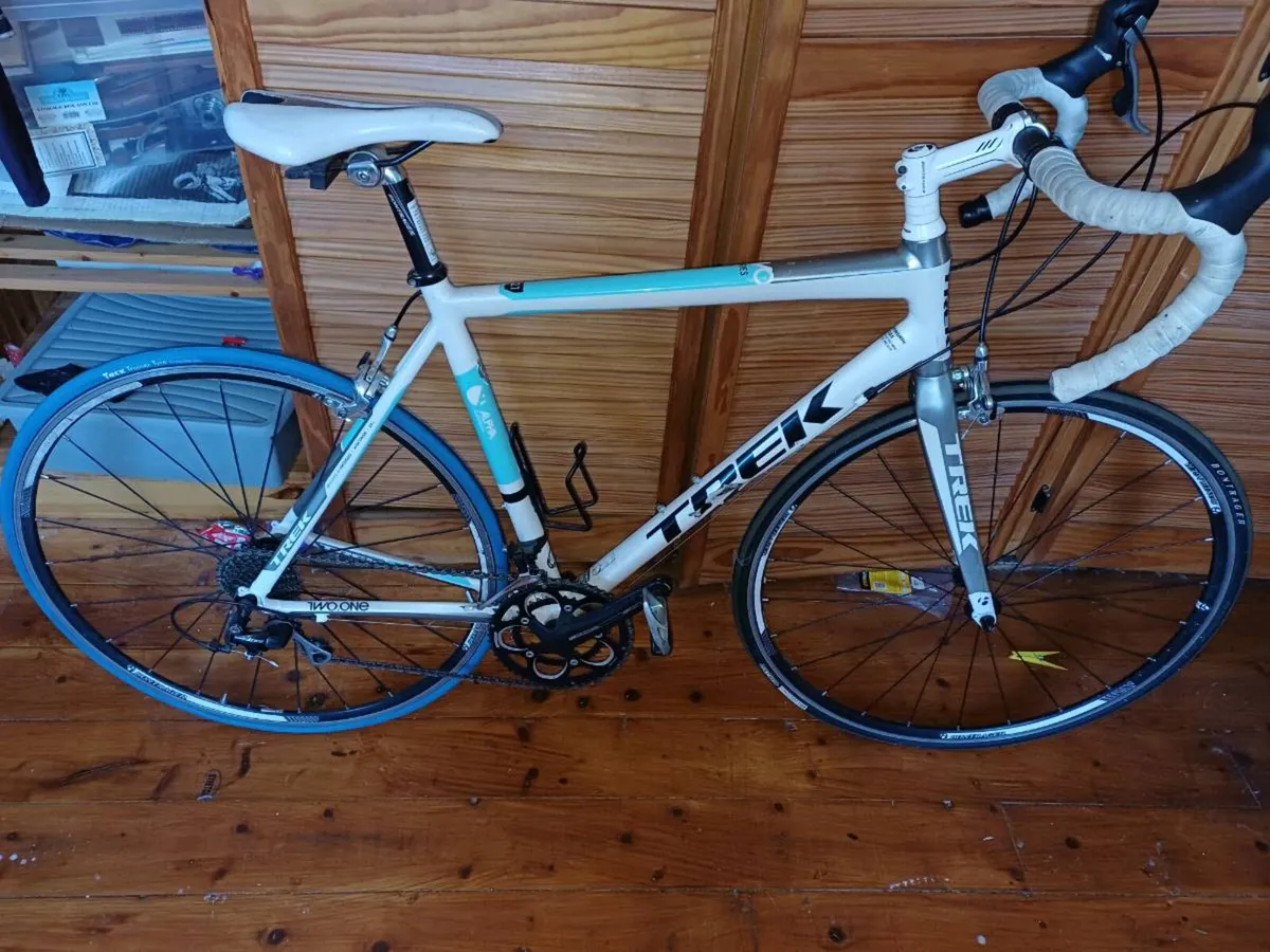 Trek Alpha 2.1 - Image 3