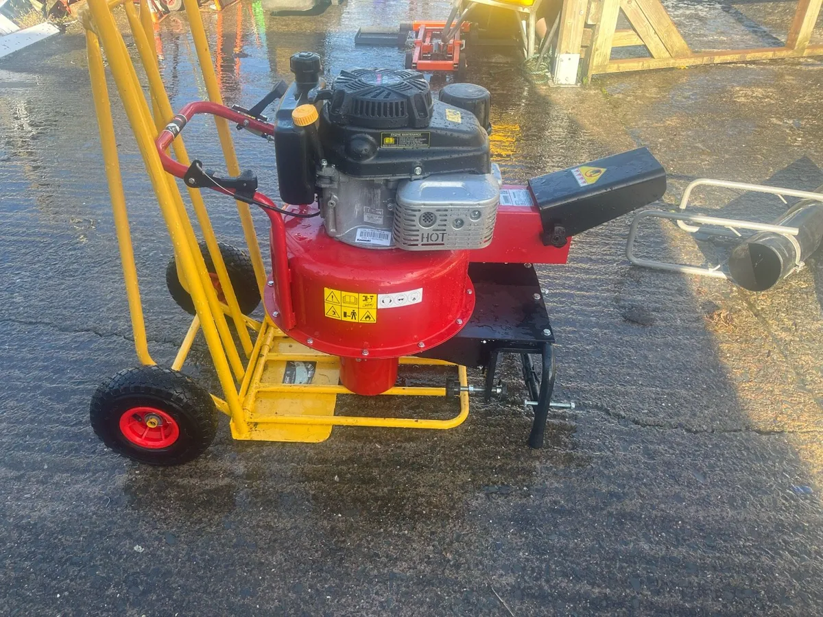 Leaf vacuum. Trailer /Truck mount - Image 2