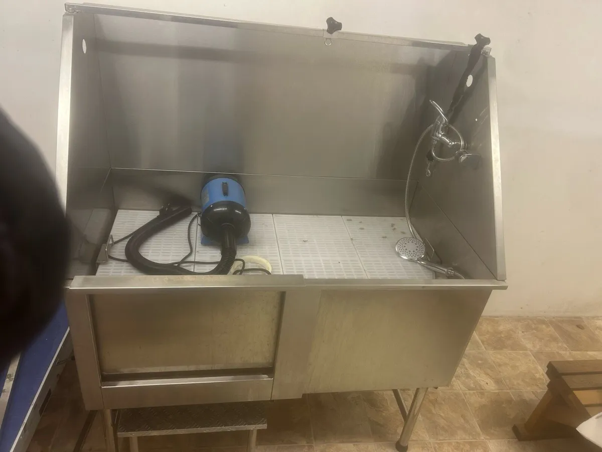 Dog grooming bath - Image 1