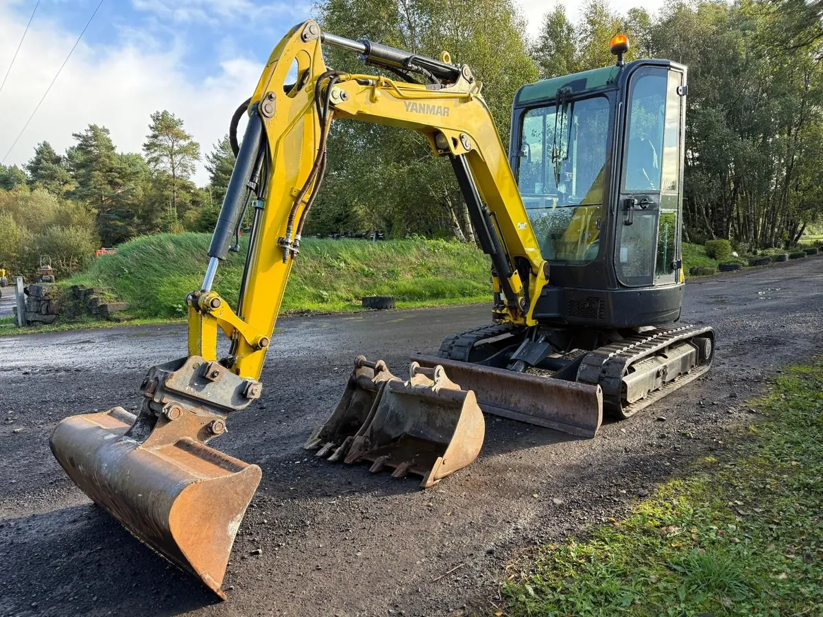 Yanmar VIO30  3ton zero tail mini digger -Q/hitch - Image 3