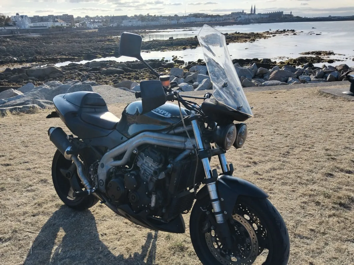 Triumph 955i daytona 2002 - Image 4