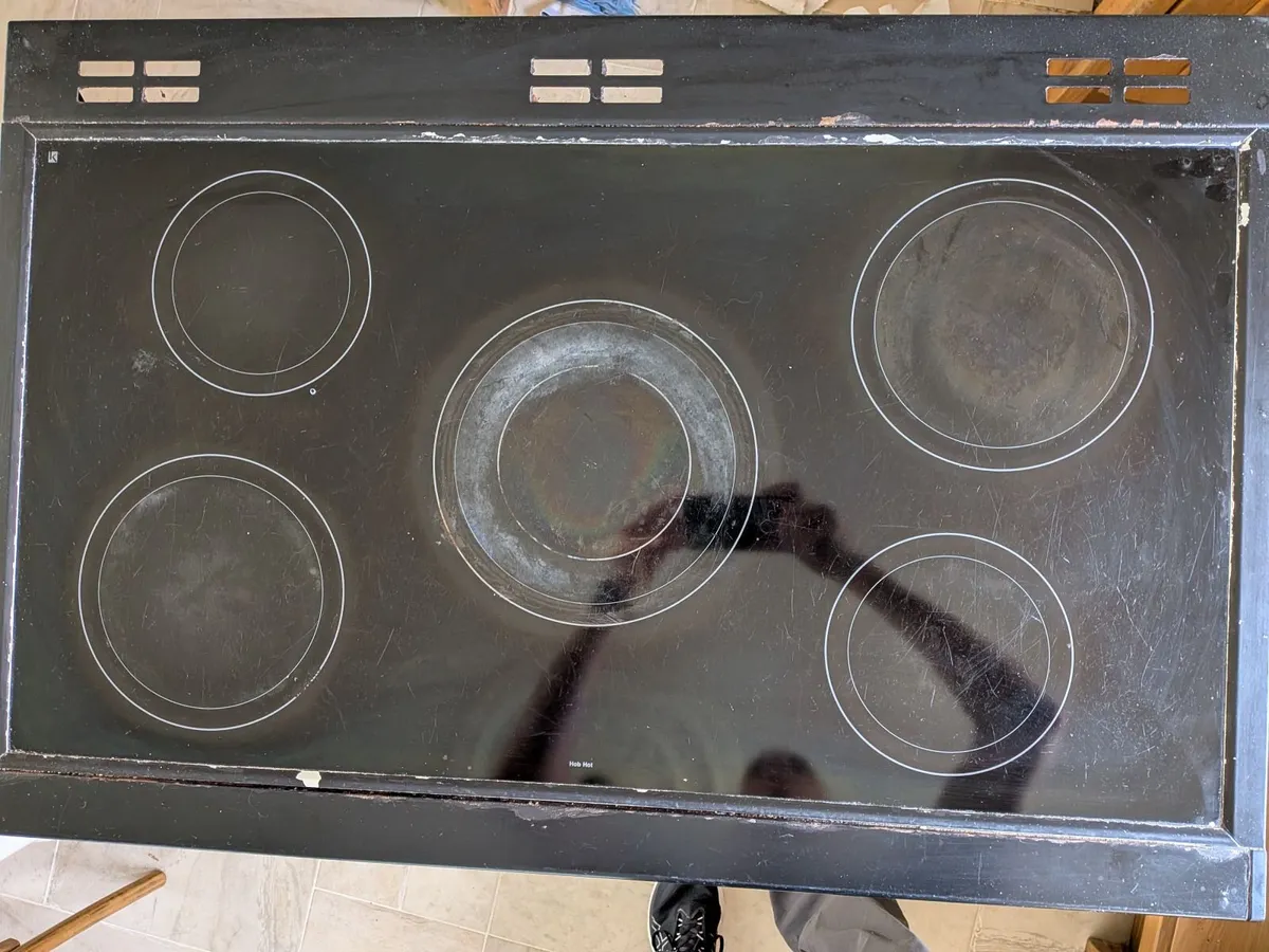 Belling range cooker 90cm - Image 1