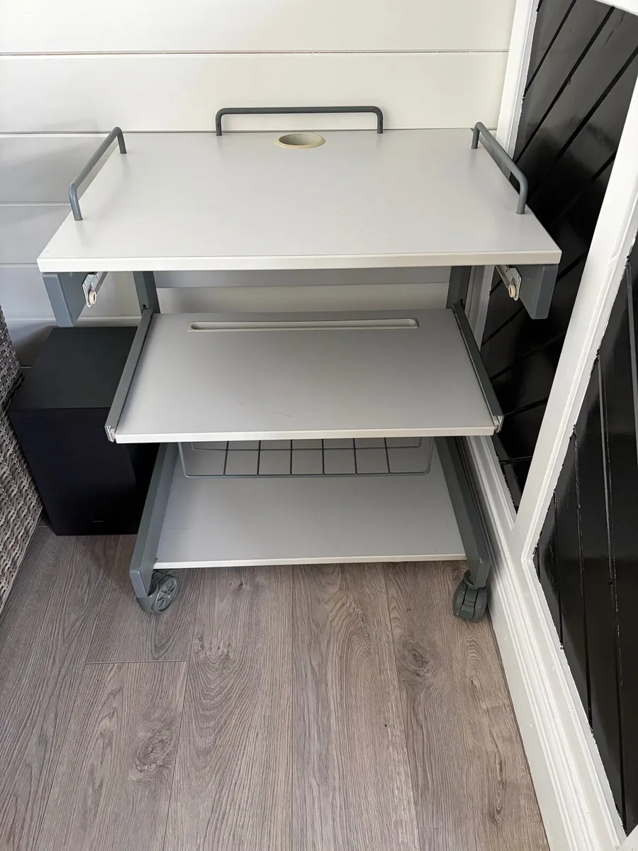 Office Desk - Image 2