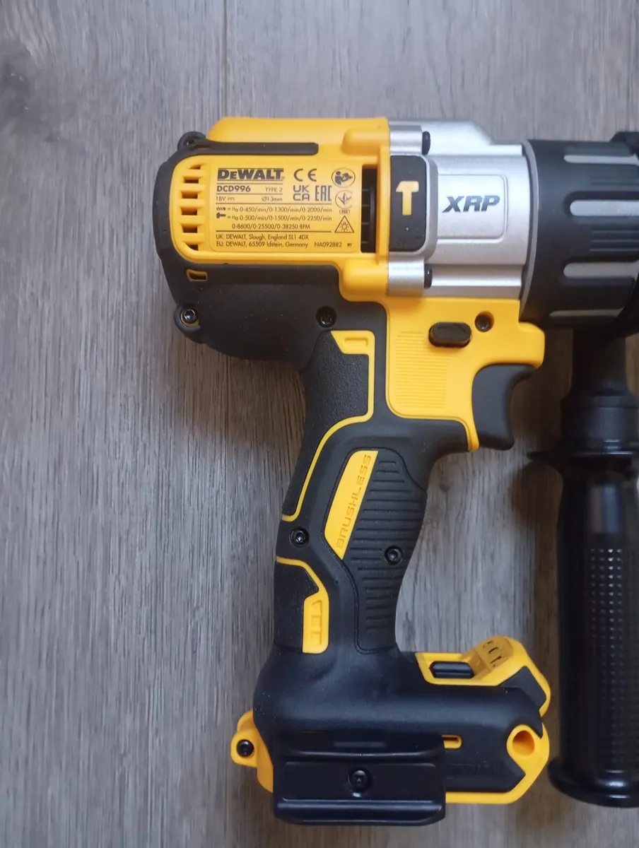 DeWalt Charger's - Image 3