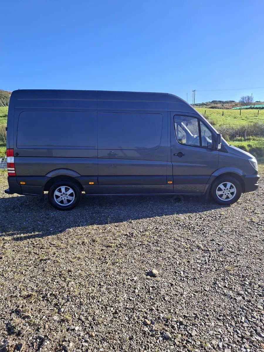 Mercedes-Benz Sprinter 2015 - Image 1
