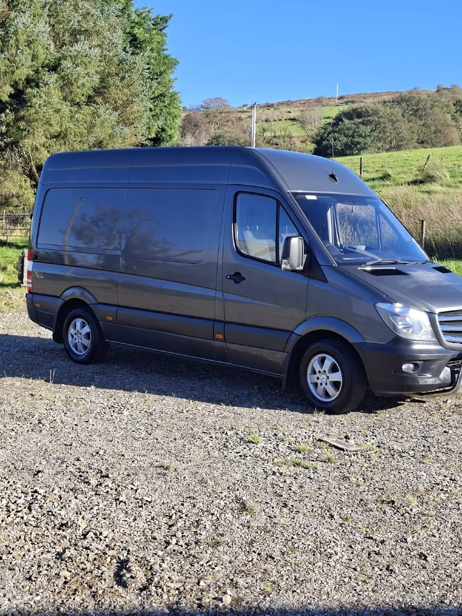 Mercedes-Benz Sprinter 2015 - Image 3