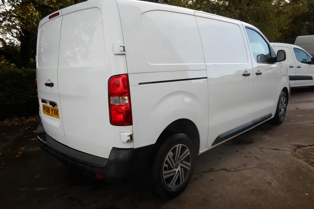 Peugeot Expert 2021 - Image 4