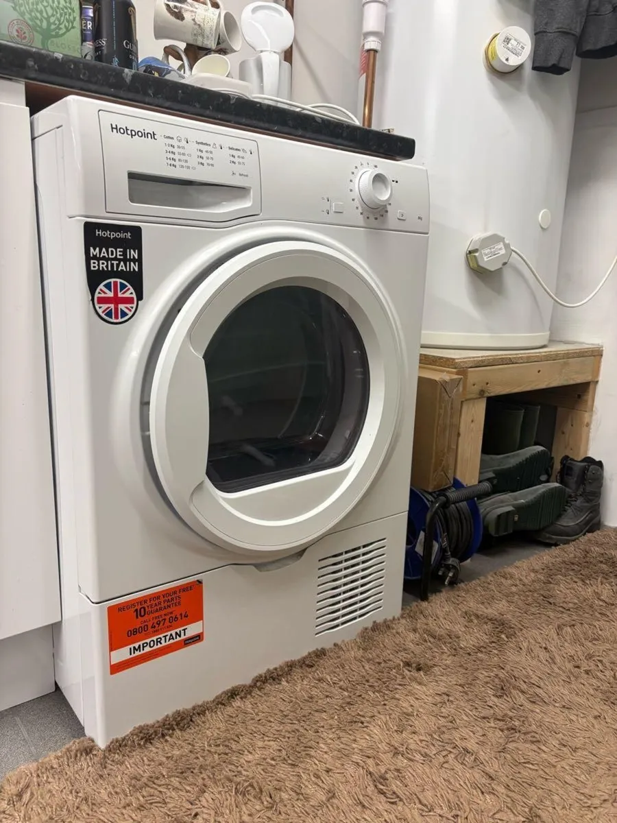 Hotpoint 10kg condenser tumble dryer