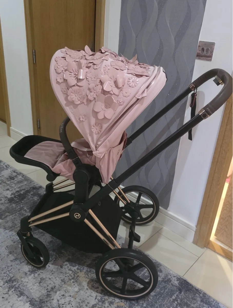 Cybex priam simlply flowers limited edition - Image 1