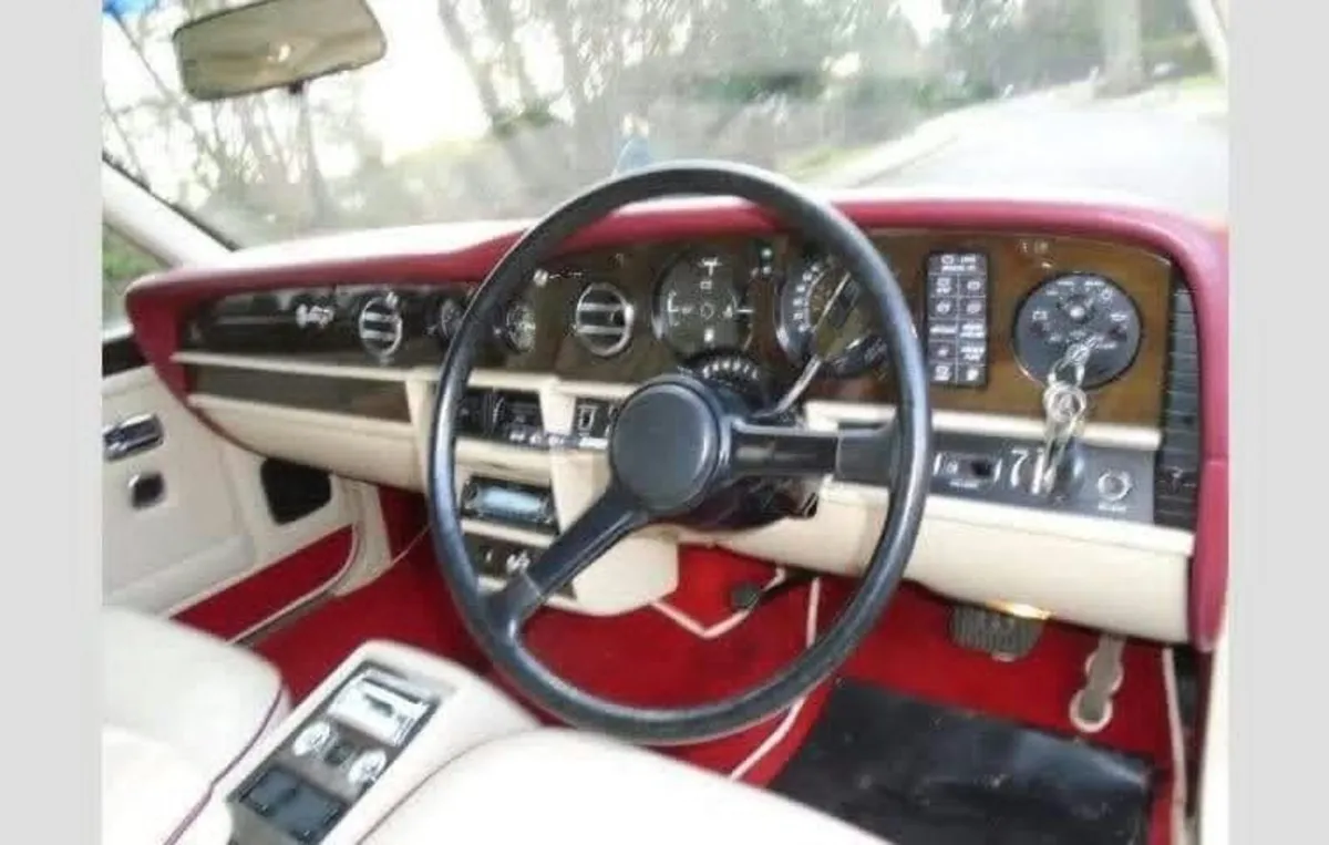 Bentley 8 1988 - Image 4