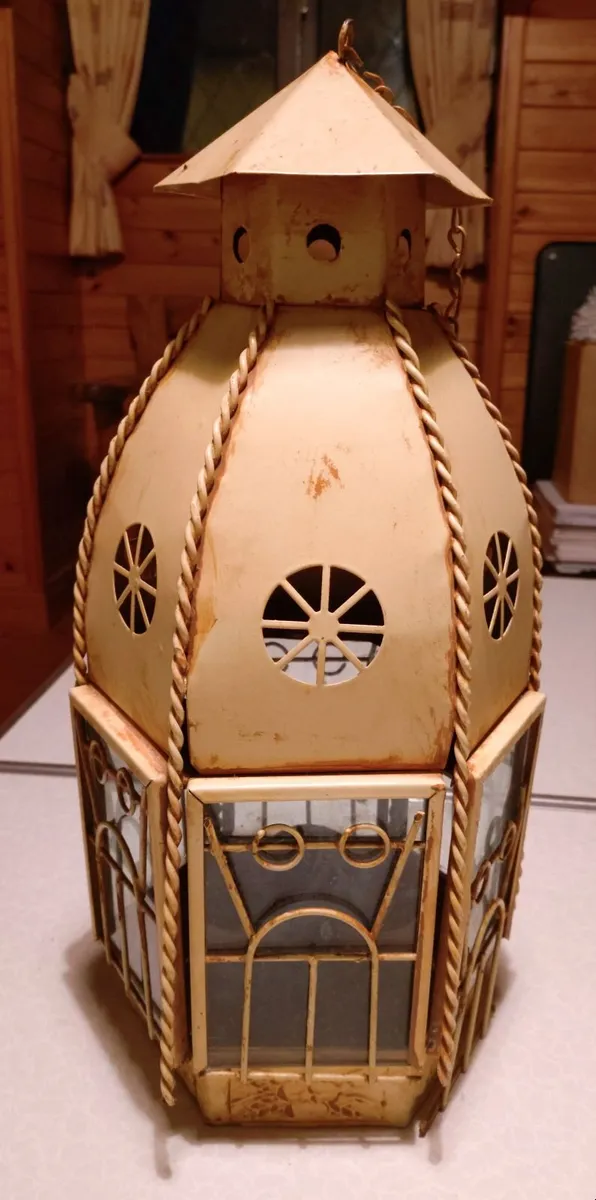 Good Sized Lantern/candle Holder (vintage). - Image 2