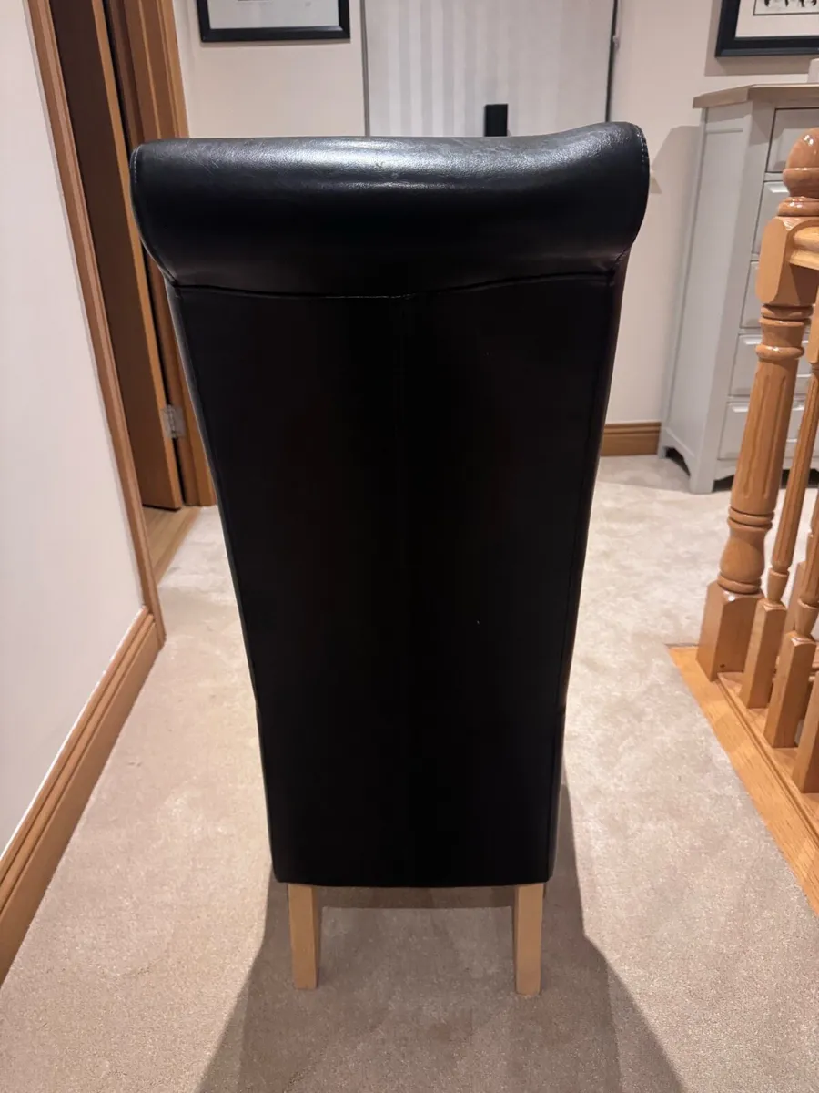 Chairs - Image 3