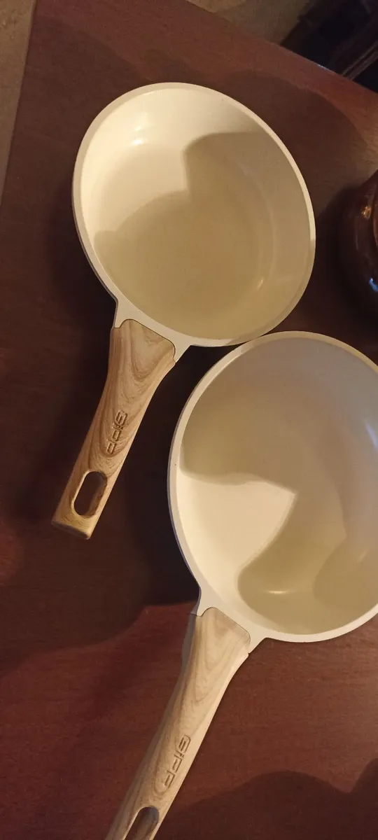 Gipps Pans. Slow Cooker. Oven  Dish. - Image 4