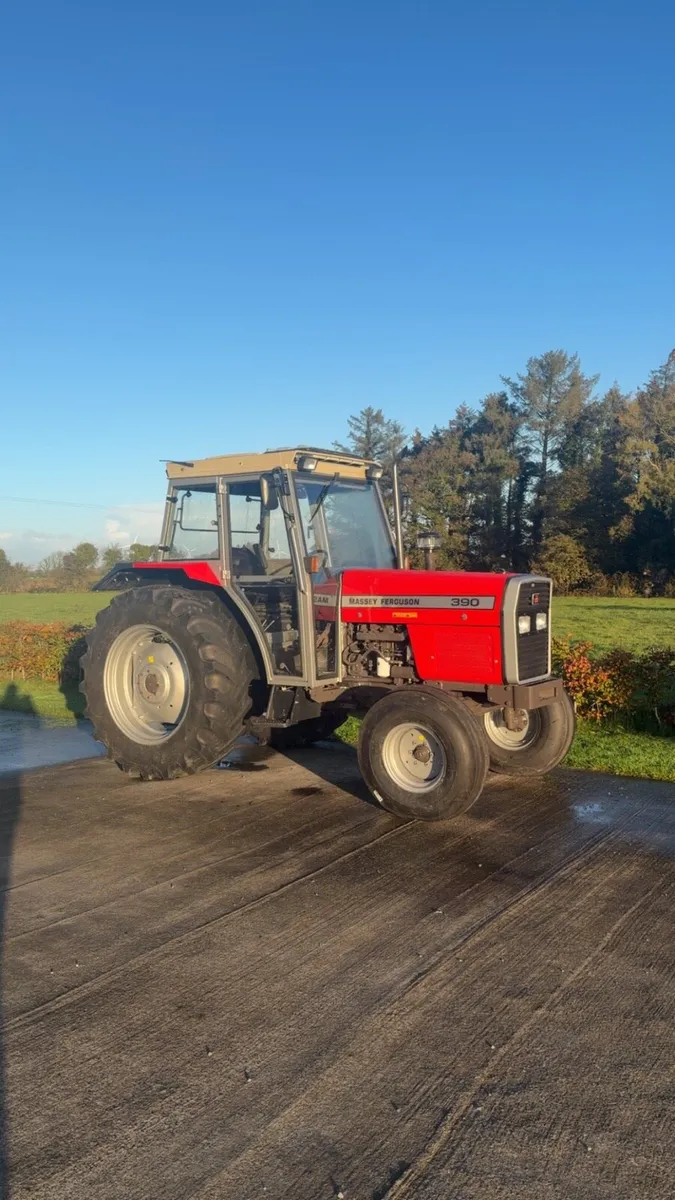 Massey Ferguson 390 - Image 1