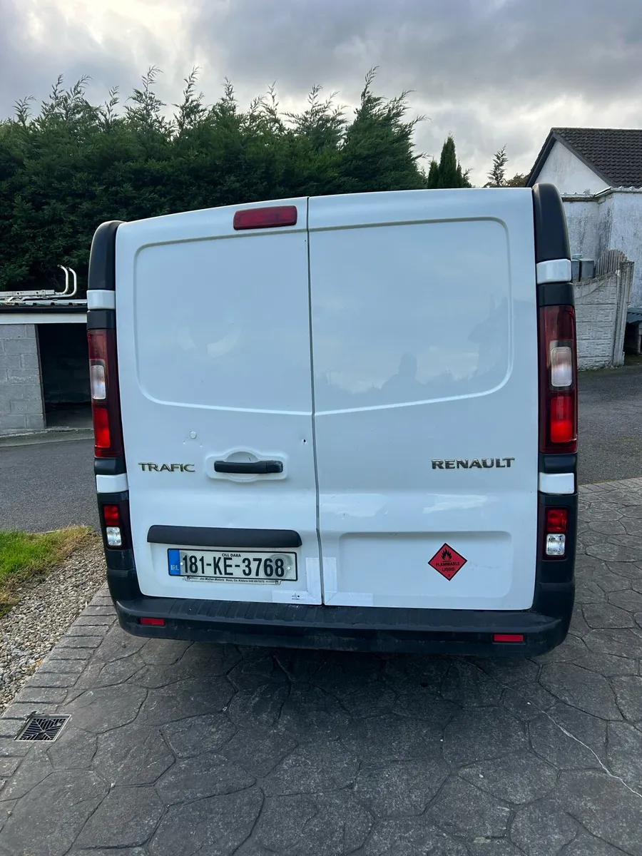Renault trafic 2018 - Image 3