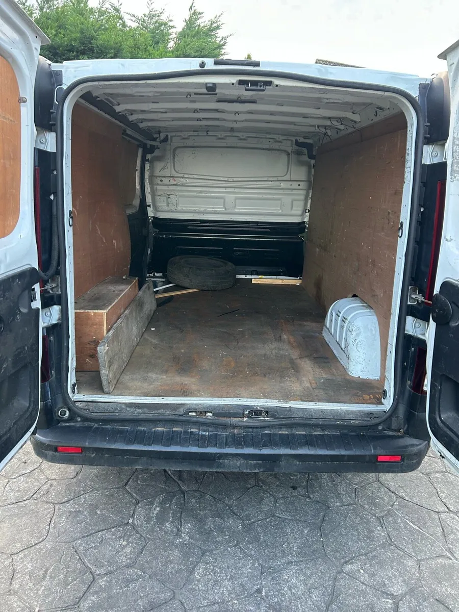 Renault trafic 2018 - Image 4