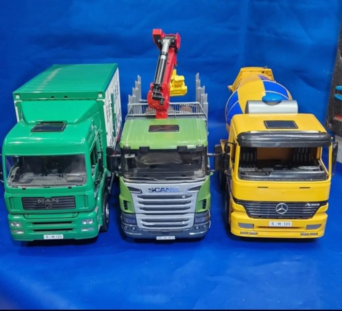 Bruder trucks 30euro each or 80 for all - Image 2