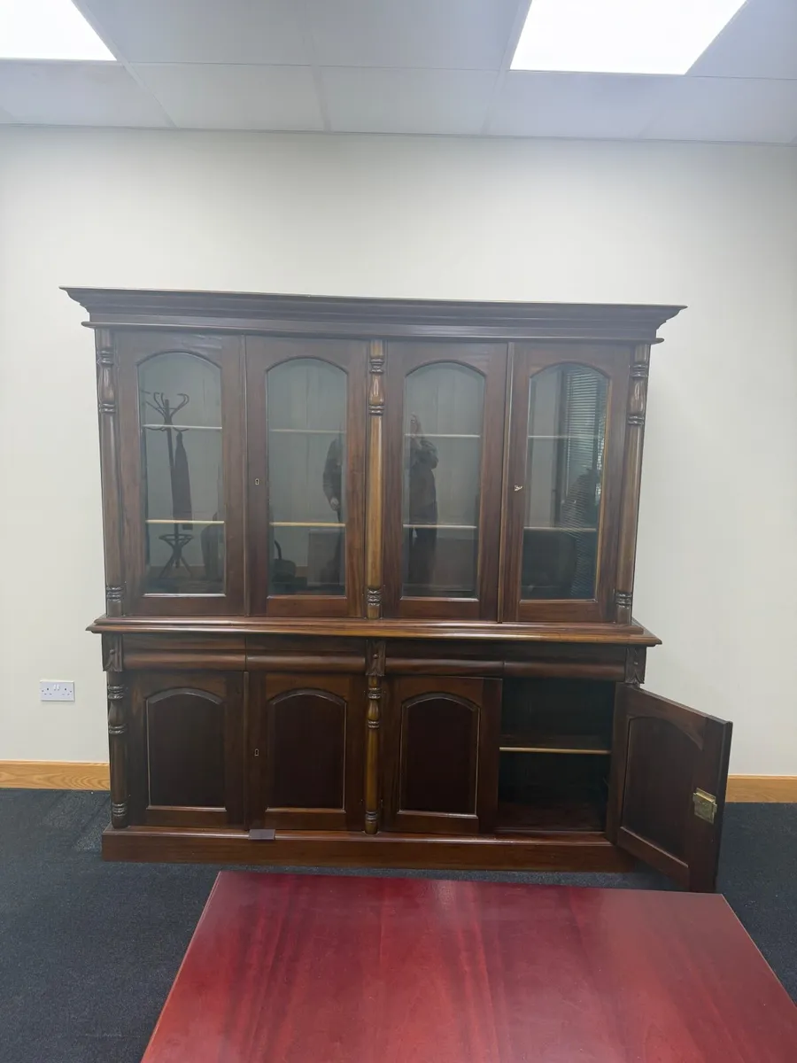 Cabinets - Image 2