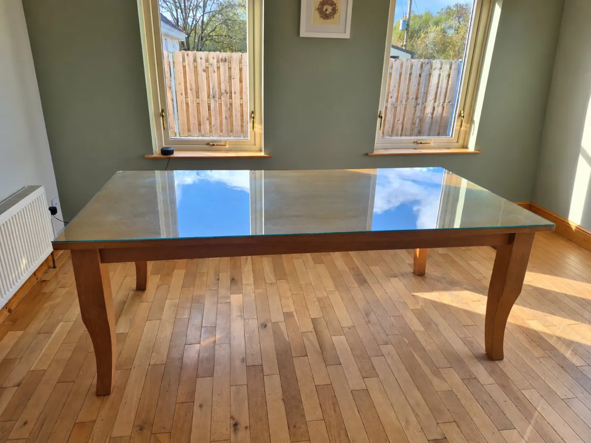 Oak Dining Table - Image 1