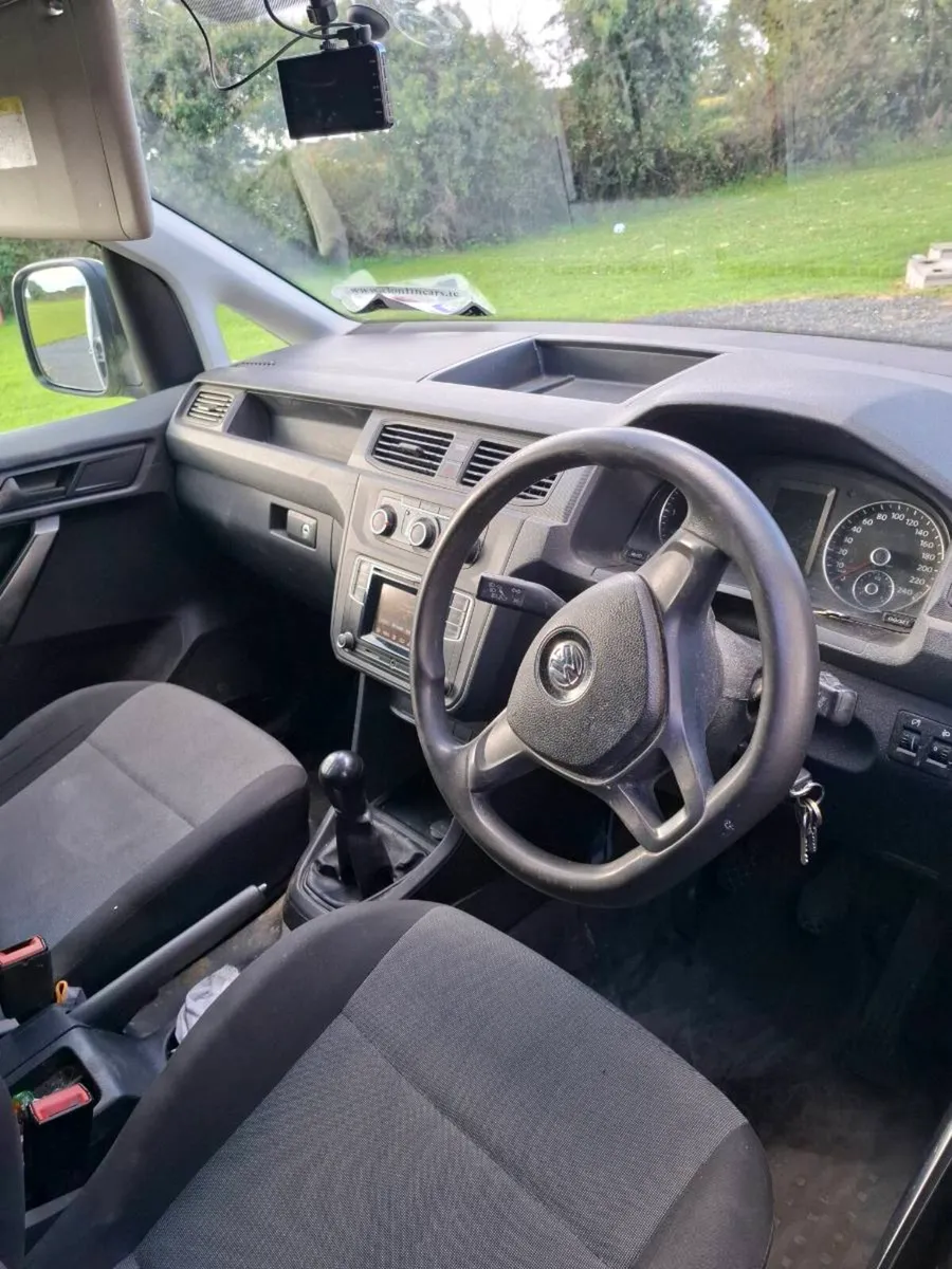 Vw caddy van - Image 4