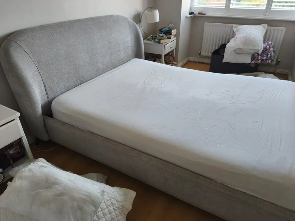 bed frame - Image 2