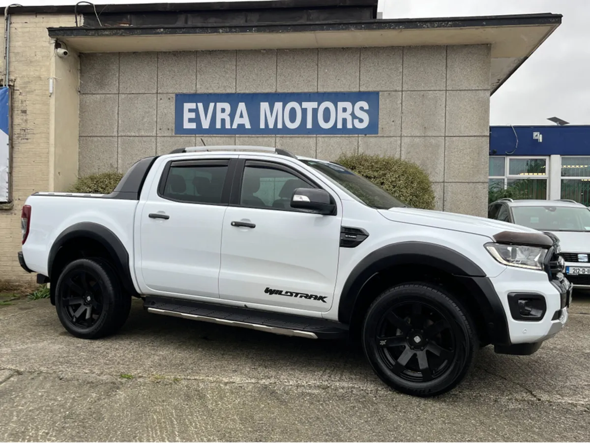 Ford Ranger WILDTRACK D/CAB AUTOMATIC 2.0 DIESEL / - Image 3
