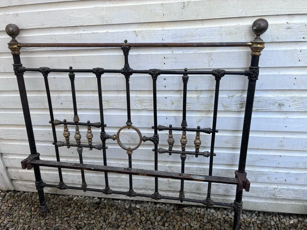 Cast iron vintage headboard railing - Image 2