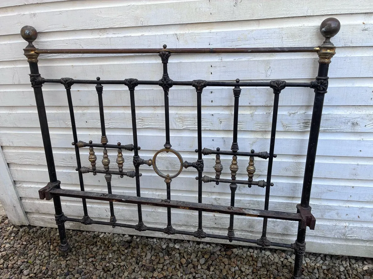 Cast iron vintage headboard railing - Image 3
