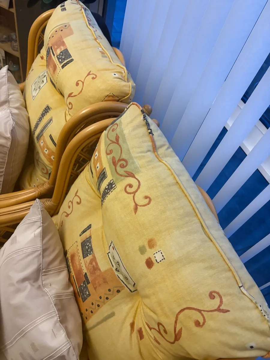 Chairs - Image 3