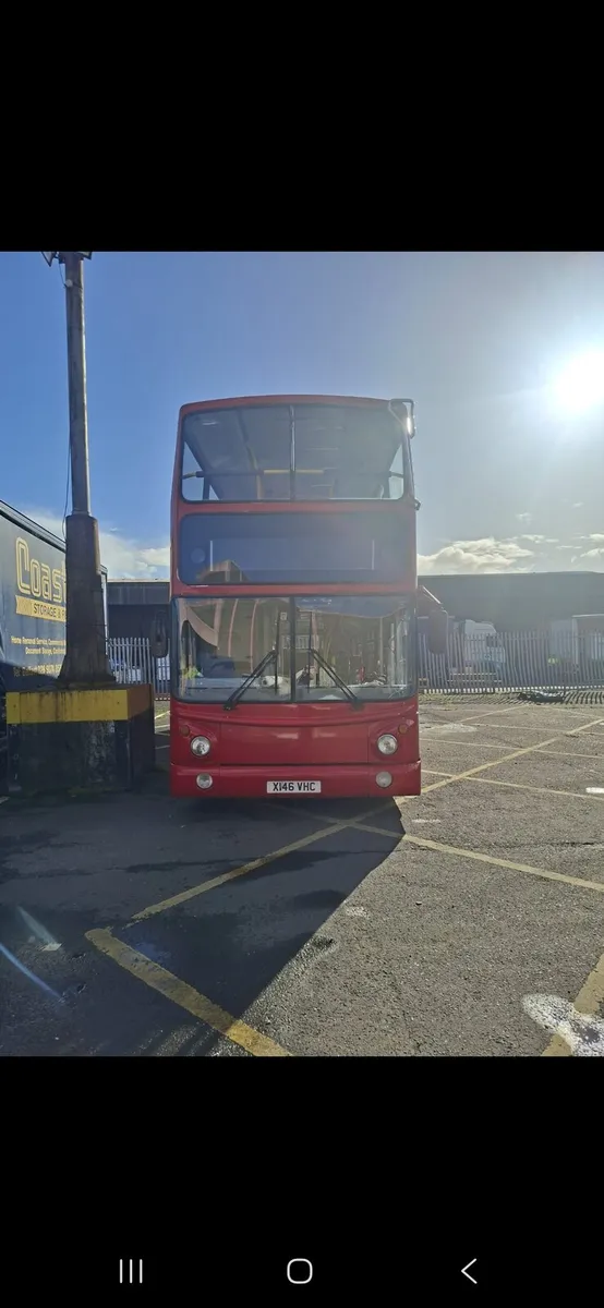Bus - Image 2