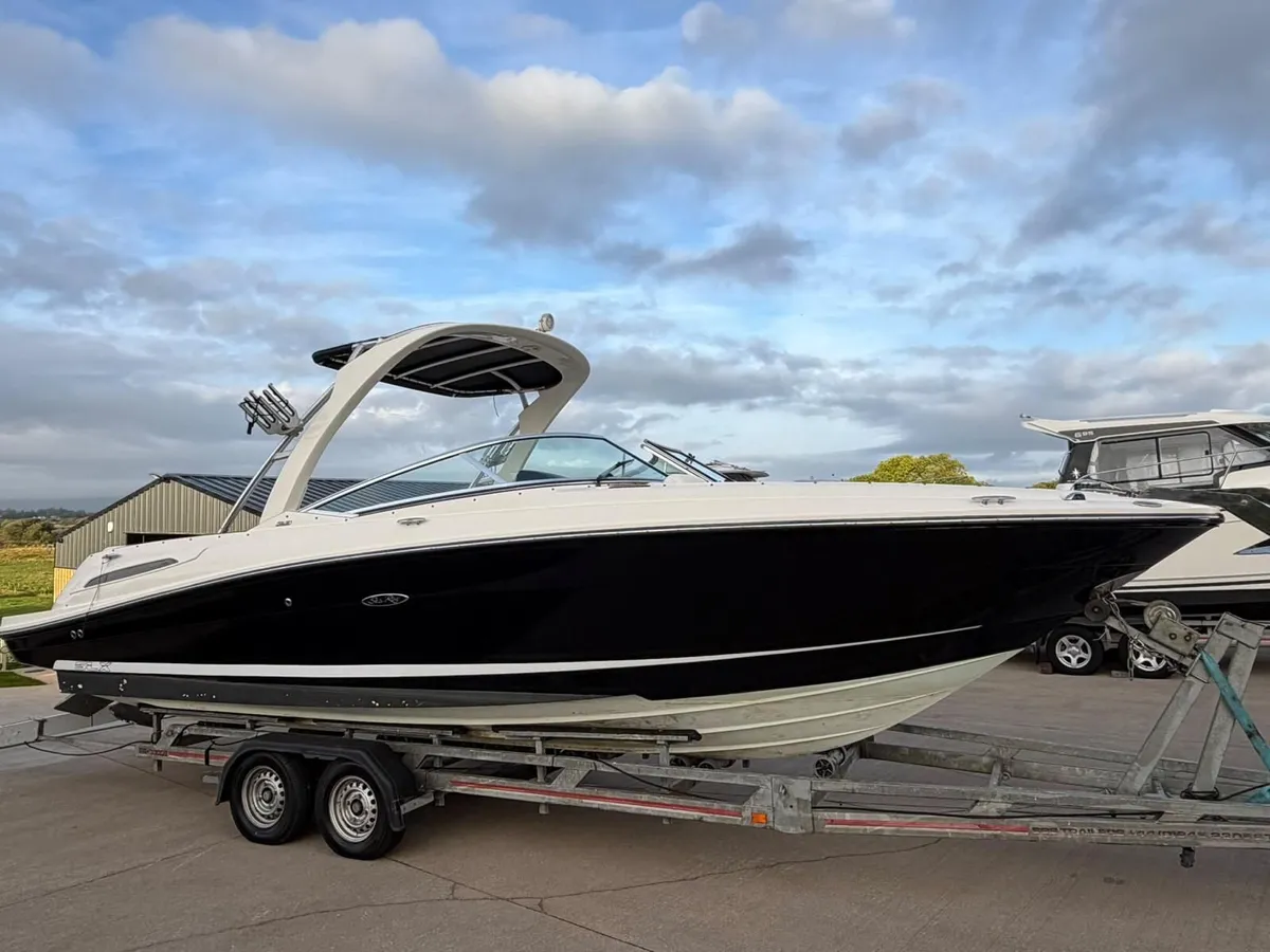 Sea Ray 250 SLX 8.1 - Image 1