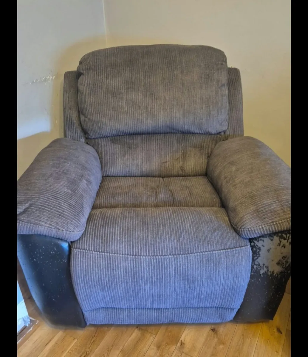3 piece suite - Image 3