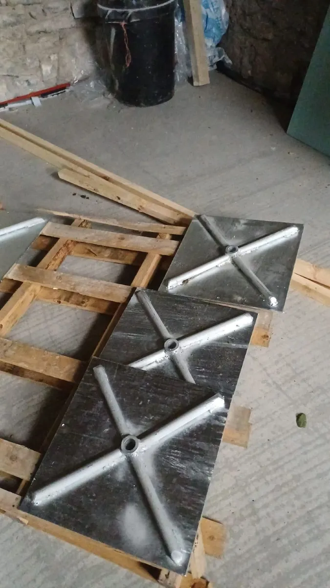 Pattress plates and tie bar - Image 3