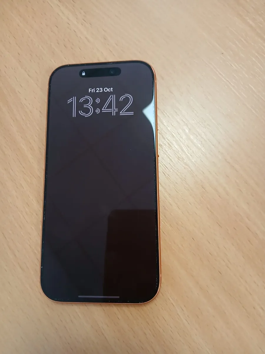 iPhone 17 pro - Image 2