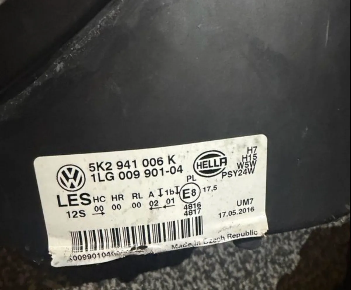 Volkswagen Golf Headlights - Image 2
