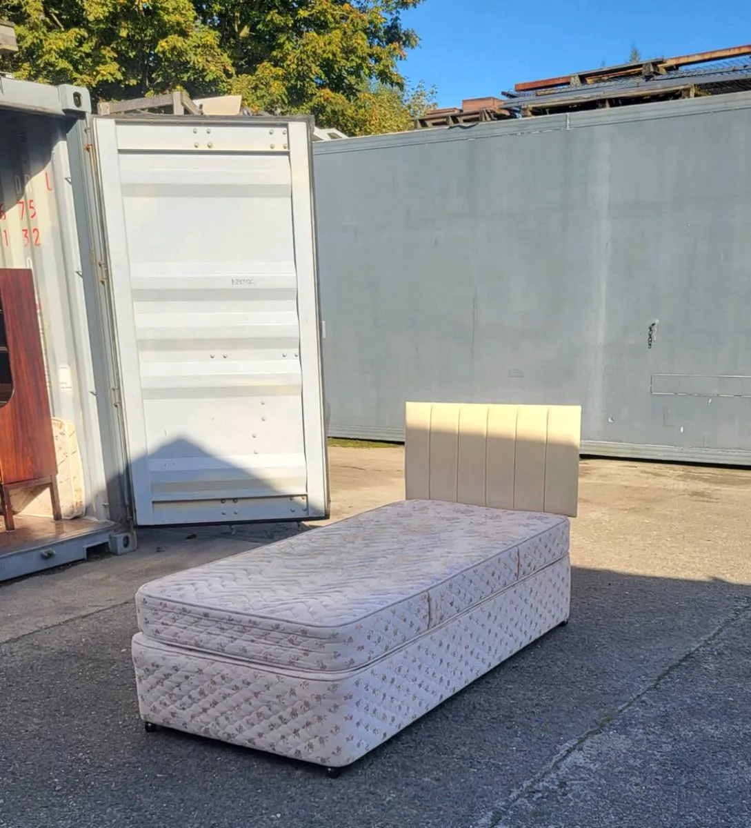 Single Bed with Headboard - Image 1