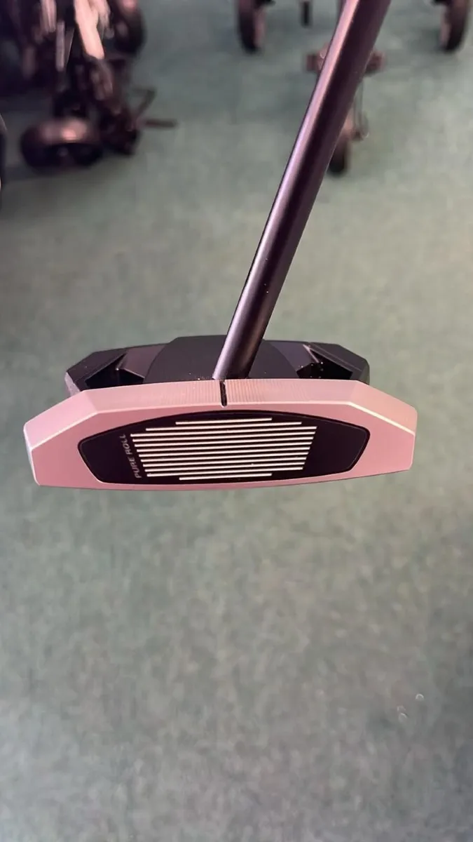 Taylormade Spider ZT Black CB 36'New €589 Now €379 - Image 3