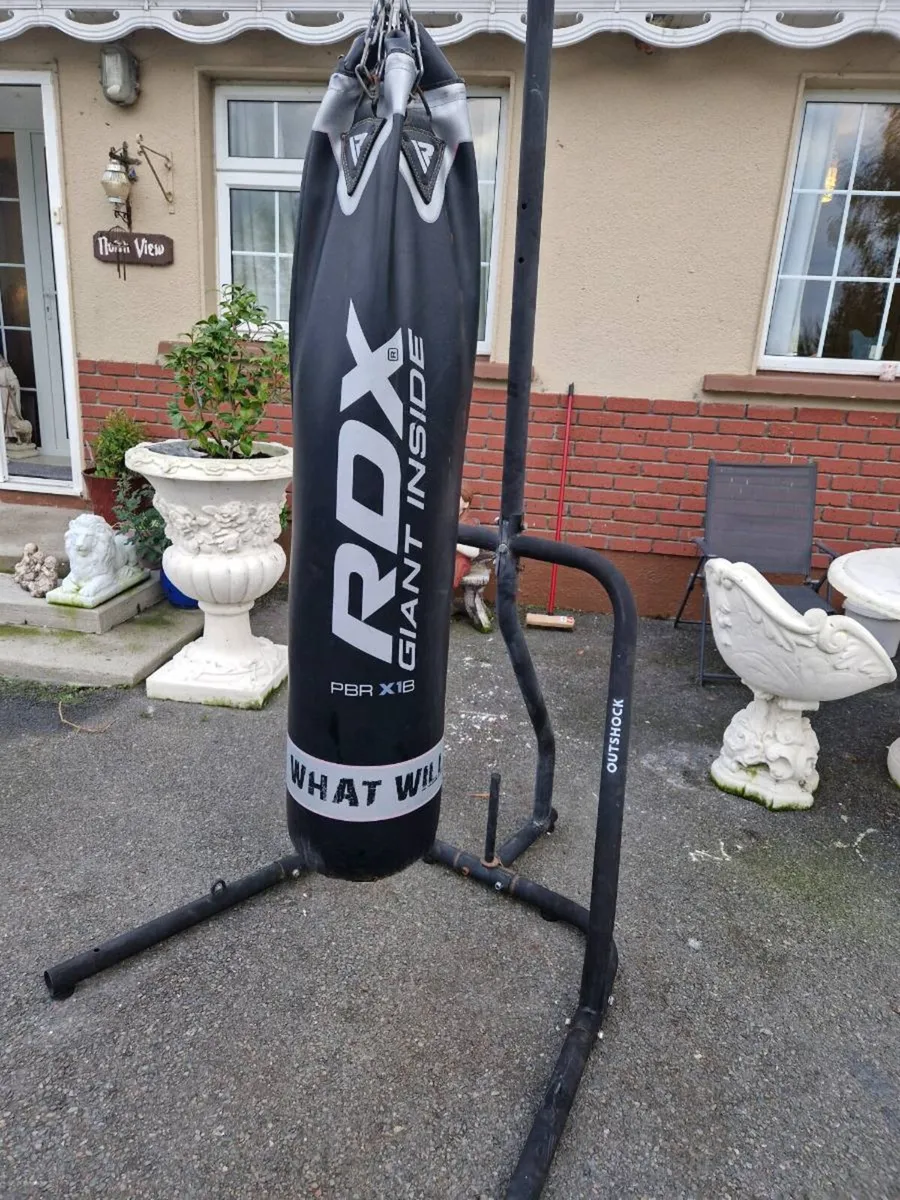 Large punching bag and stand - Image 2