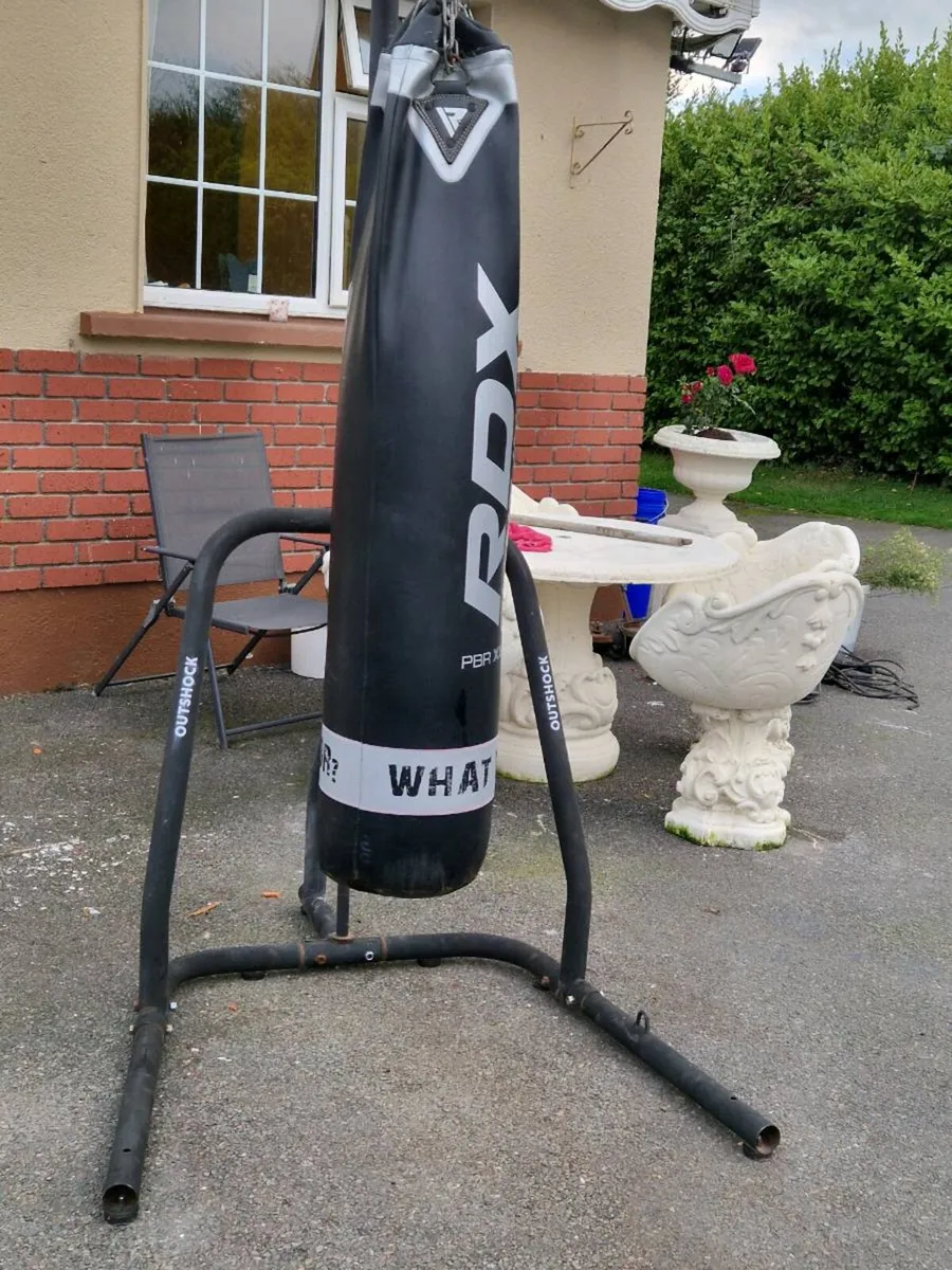 Large punching bag and stand - Image 1