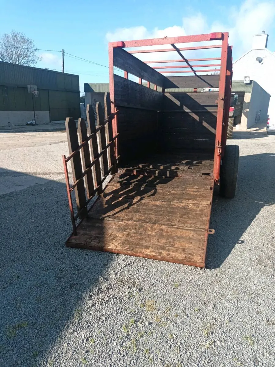 Cattle trailer - Image 2
