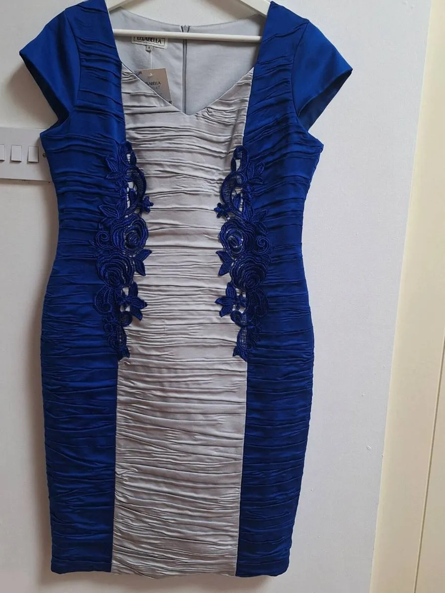 Ladie's 2 piece dress and jacket - Image 1