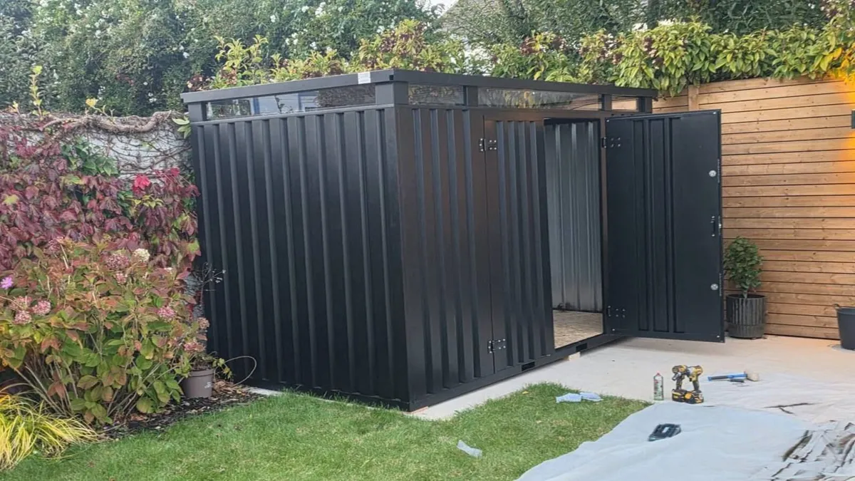 CUBE Steel Storage Unit with Top Panorama - Image 3