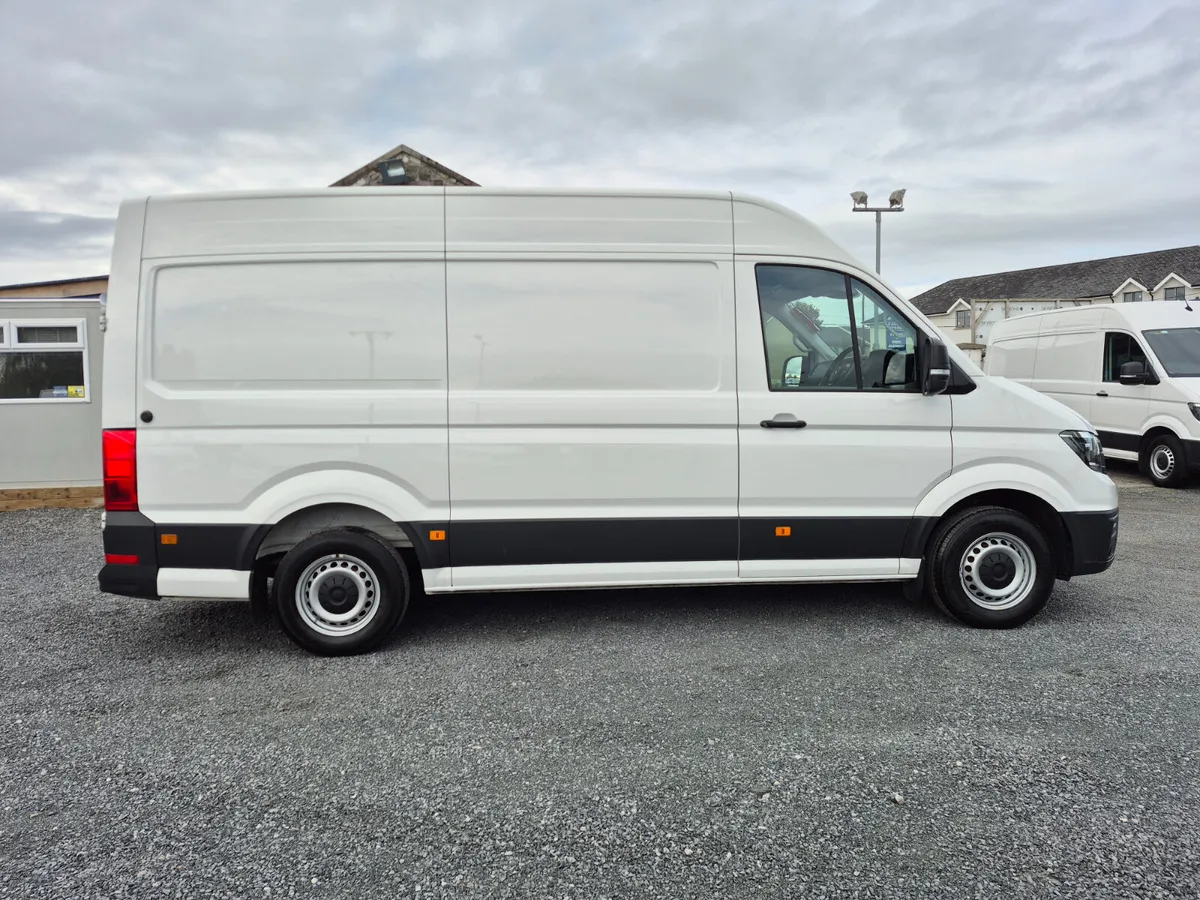 VW CRAFTER HIGHLINE - Image 3