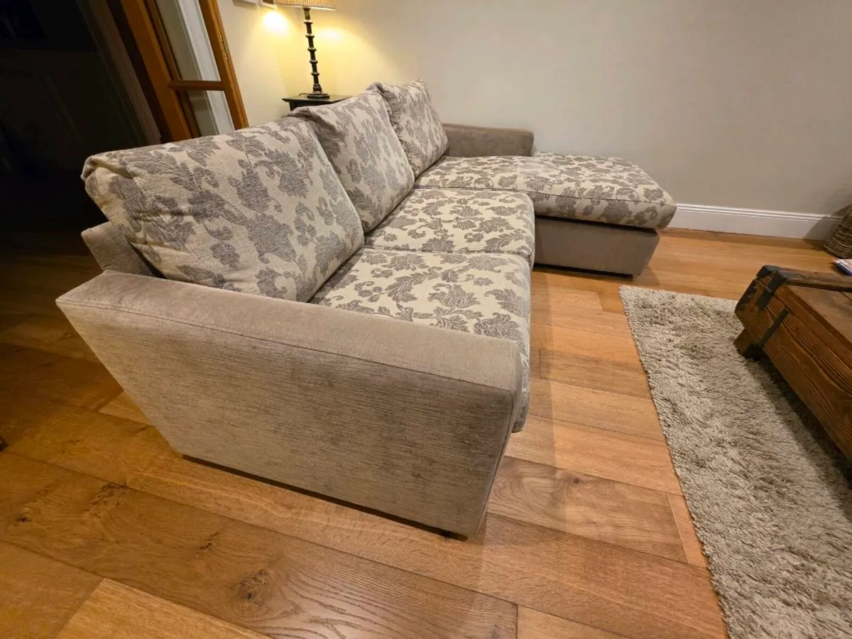 Sofa - Image 3